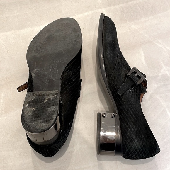 Jeffrey Campbell Shoes with Mental Block heel - Picture 3 of 5